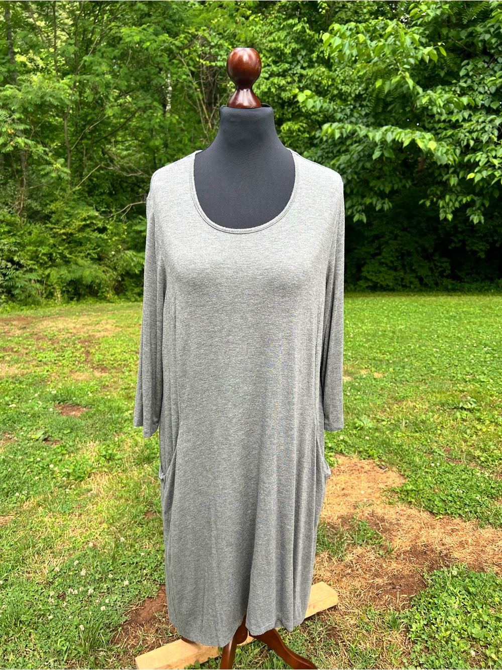 Lightweight Gray Scoop Neck Midi Dress